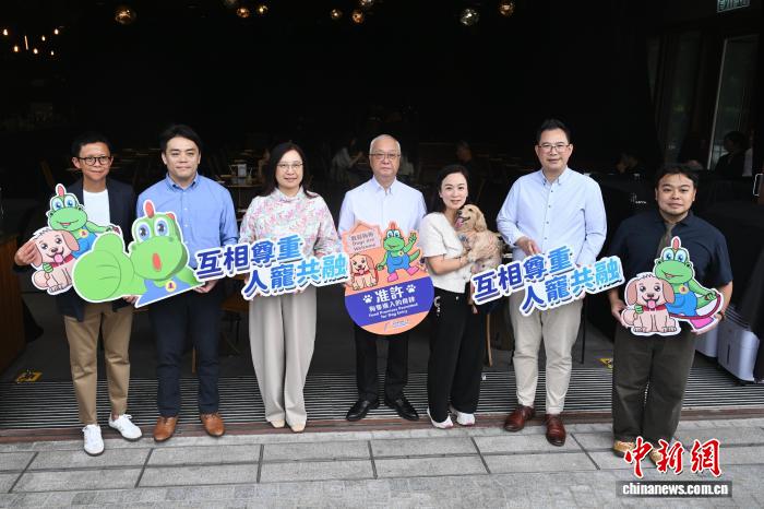 爱游戏（中国）官方网站聚焦数字娱乐资讯与互动内容服务，涵盖热门内容推荐、平台动态、活动专区及专题报道等丰富栏目。网站界面 - aiyouxi